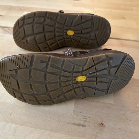 Chaco Ws slip-on shoes, sz 8.5, brown leather w/chaco strap - Picture 10 of 13